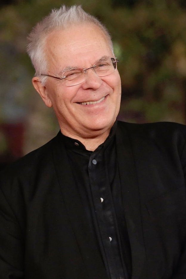 Stephen Kovacevitch backdrop