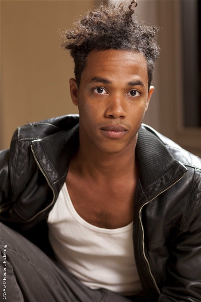 Gaël Kamilindi backdrop