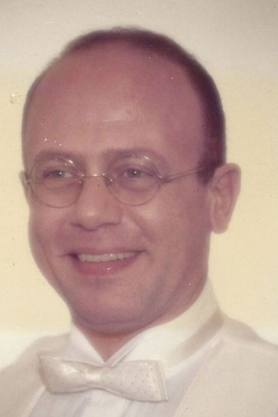 Hamdy El Sakhawy backdrop