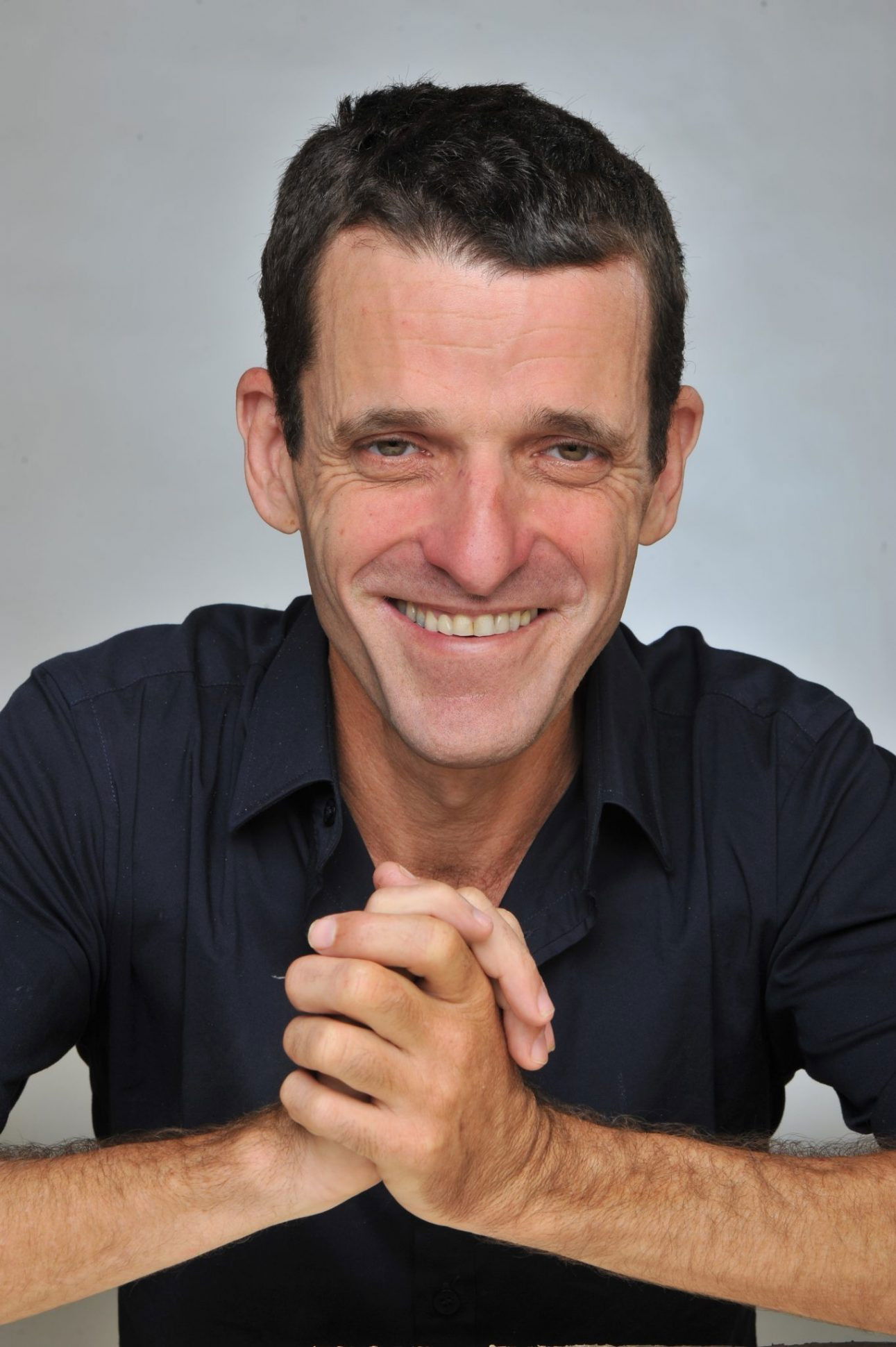 Moshe Ferster backdrop