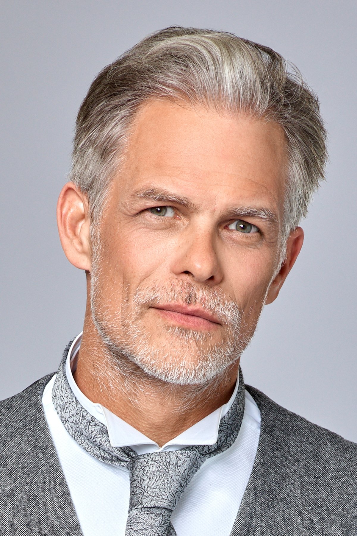 Martin Cummins backdrop