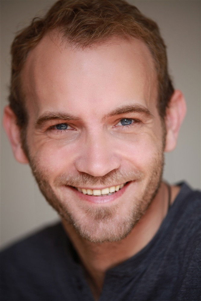 Frank Berjot backdrop