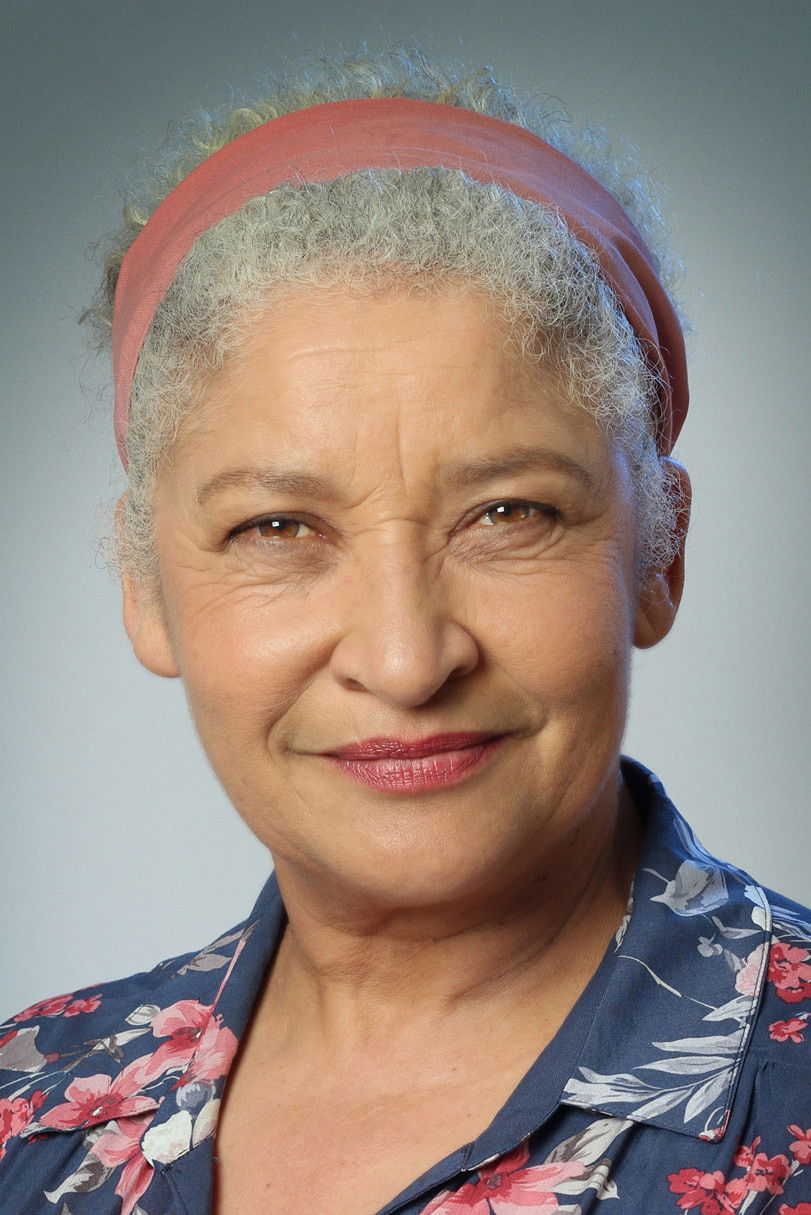 June van Merch backdrop