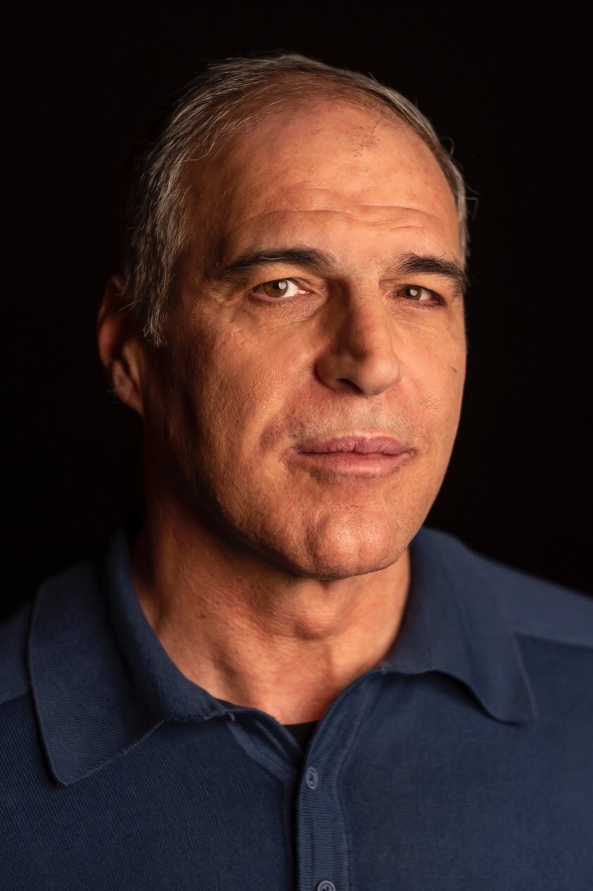 Rodrigo Guedes de Carvalho backdrop