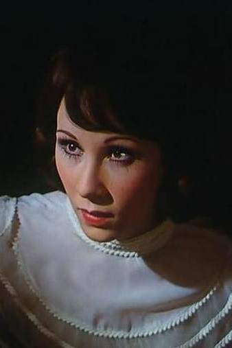 Maha Othman backdrop