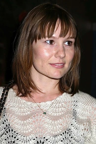 Liz Stauber backdrop