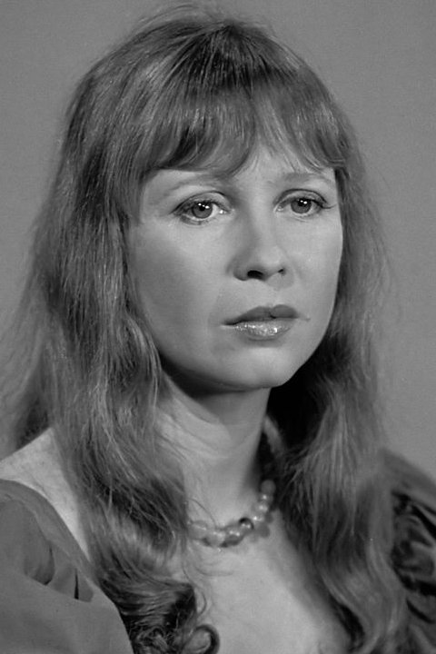 Wieteke van Dort backdrop