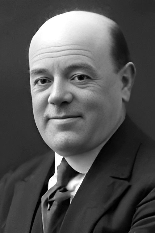 Tom Reynolds backdrop