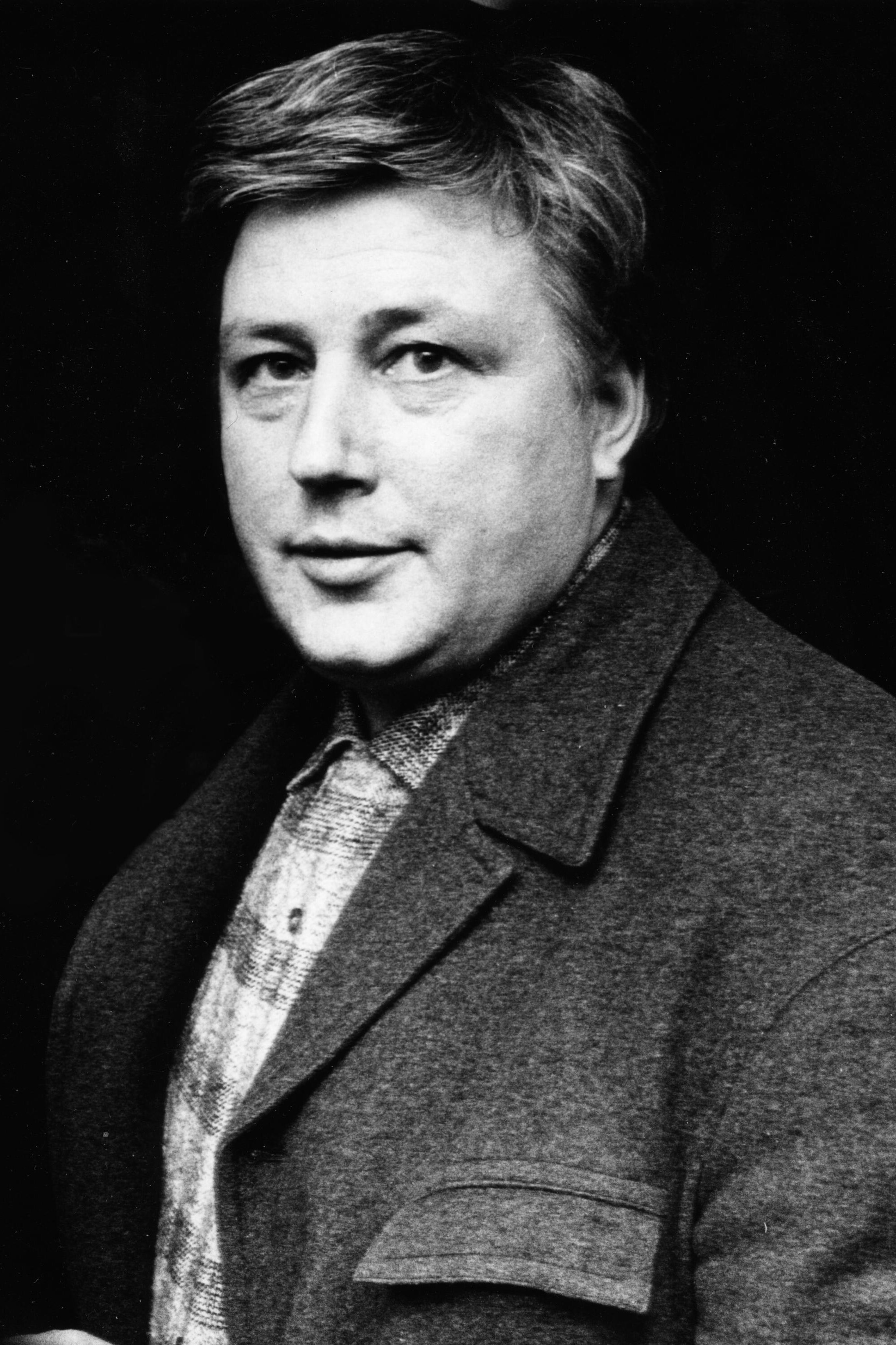 Eino Ruutsalo backdrop