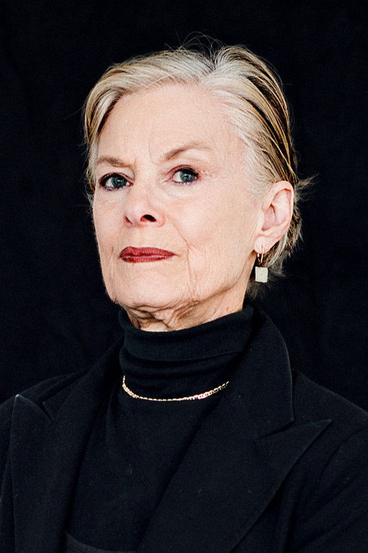 Lucinda Childs backdrop