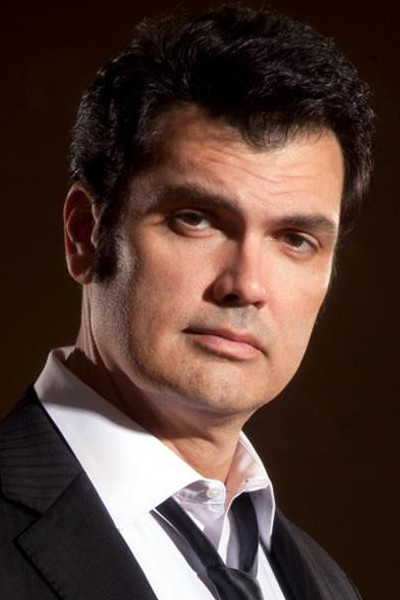 Larry Wade Carrell backdrop