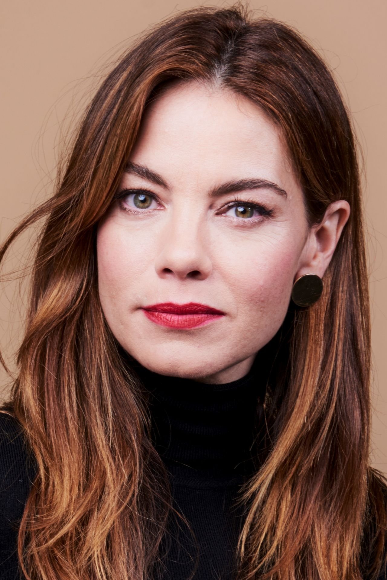 Michelle Monaghan backdrop