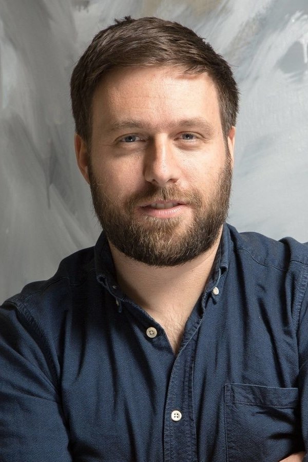 Maxime Giroux backdrop