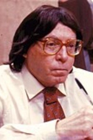 Mário Tupinambá backdrop