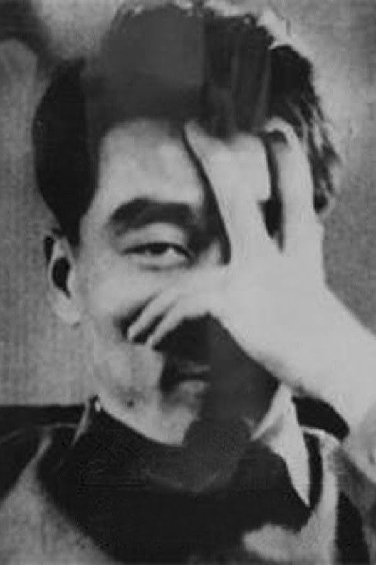 Lee Man-hee backdrop