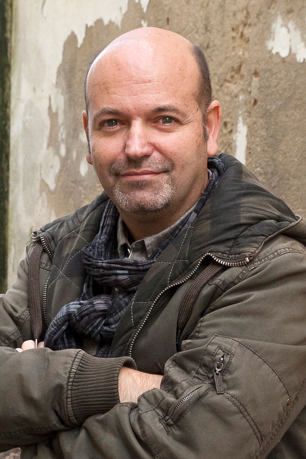 Pedro Sena Nunes backdrop