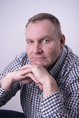 Guy Robbins backdrop