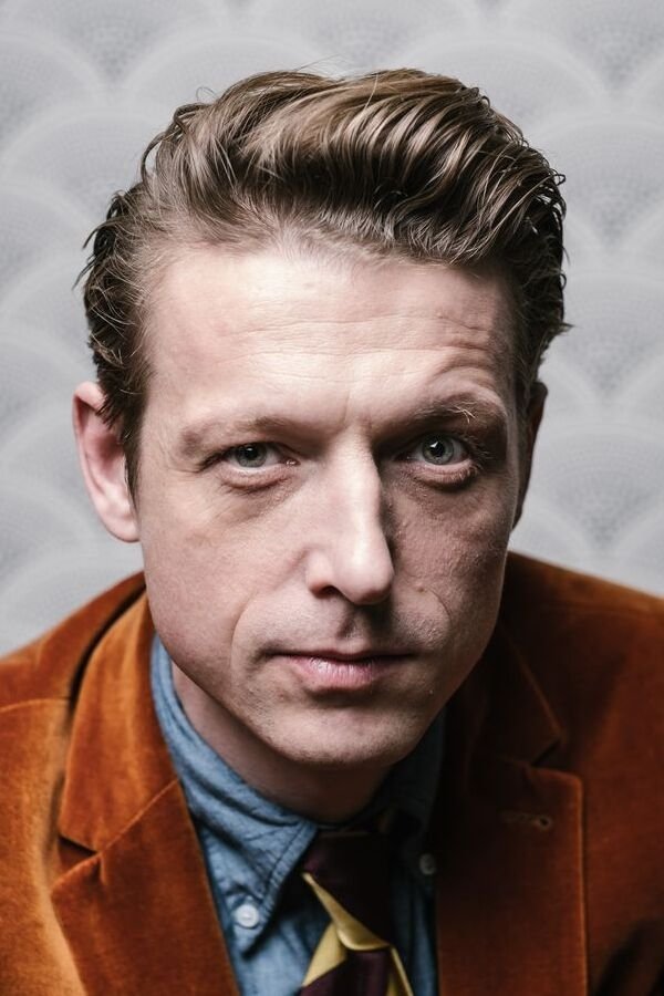 Bent Van Looy backdrop