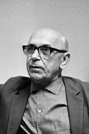 Eugenio Kusnet backdrop