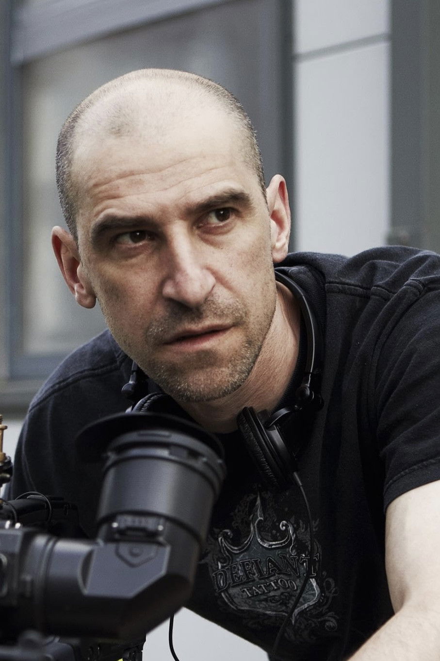 Shimmy Marcus backdrop