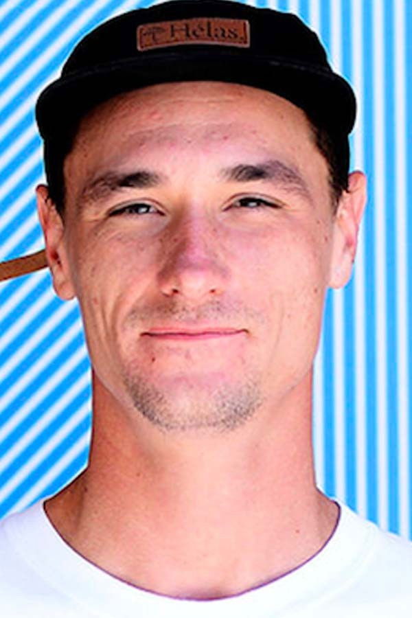 Flo Mirtain backdrop