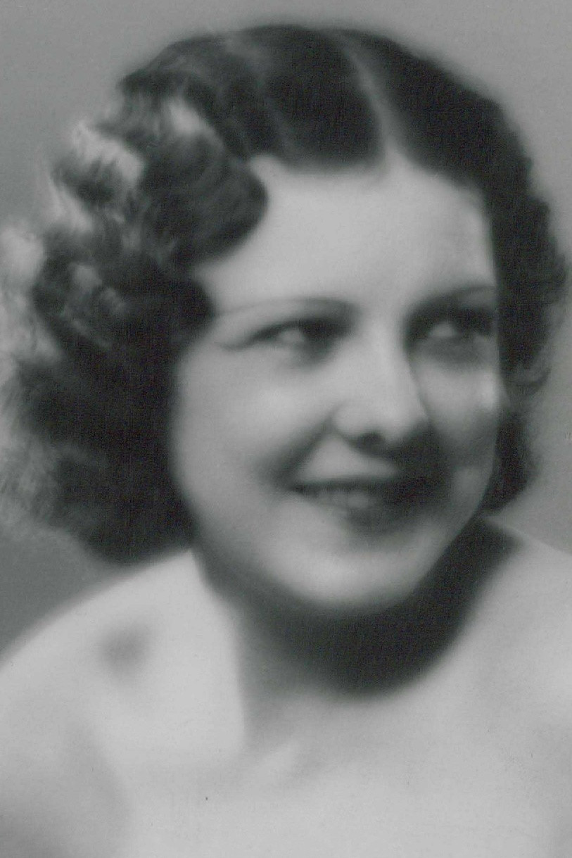 Sélica Pérez Carpio backdrop