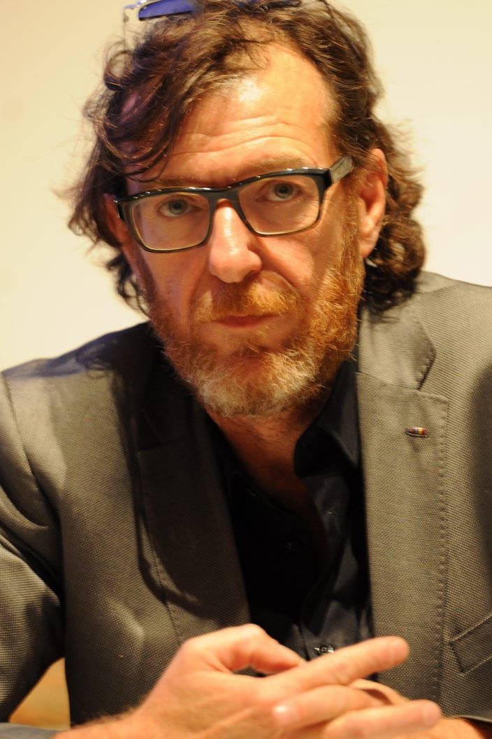 Bernard George backdrop