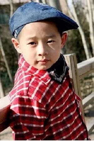 Zhang Jia-Jun backdrop