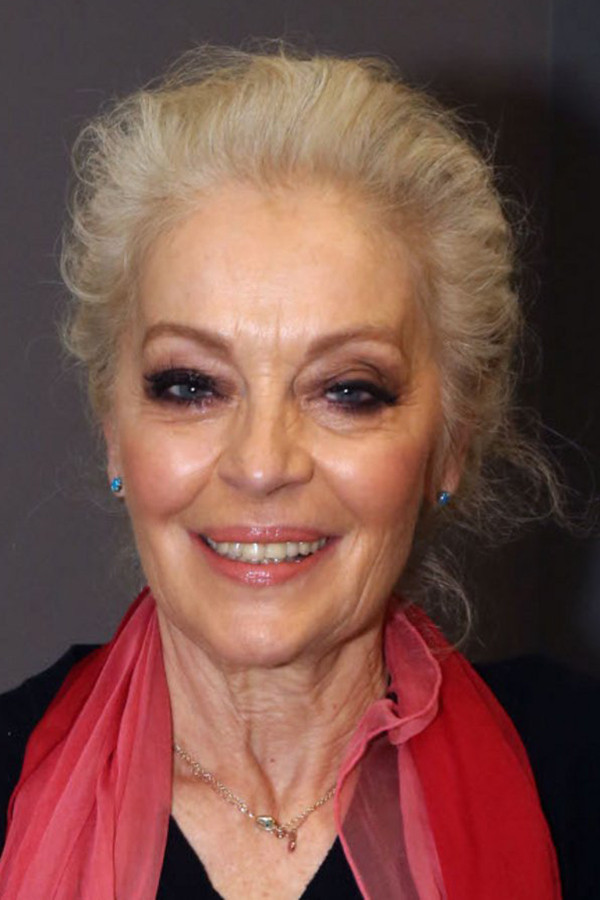 Maria Aliferi backdrop