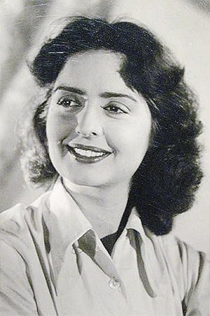 Fada Santoro backdrop