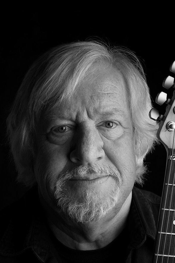 Tim Renwik → Tim Renvik backdrop