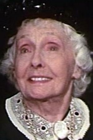 Madelein Buzheç backdrop