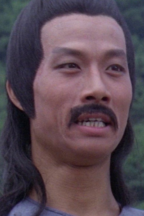 Mau Ging-Shun backdrop