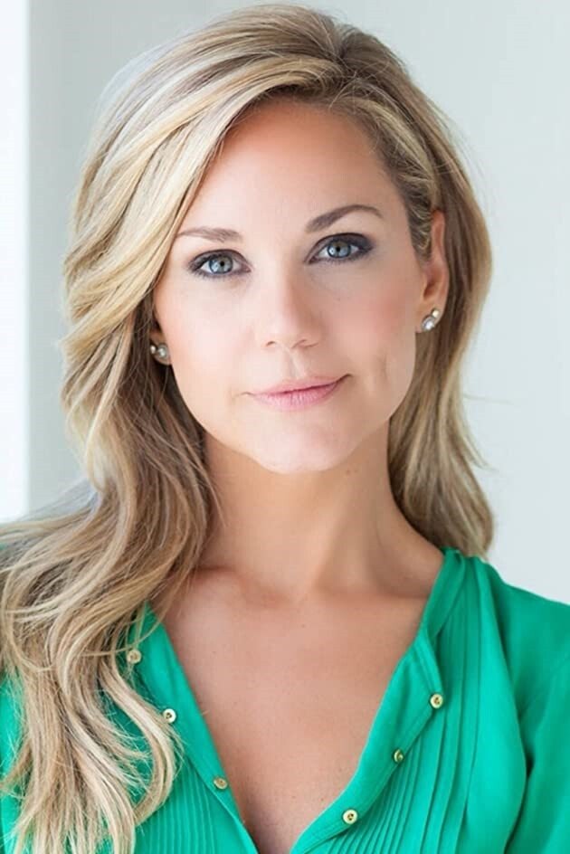 Jennifer Birmingham Lee backdrop