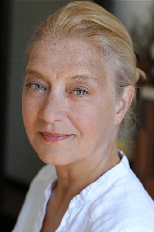 Erika Vandelet backdrop