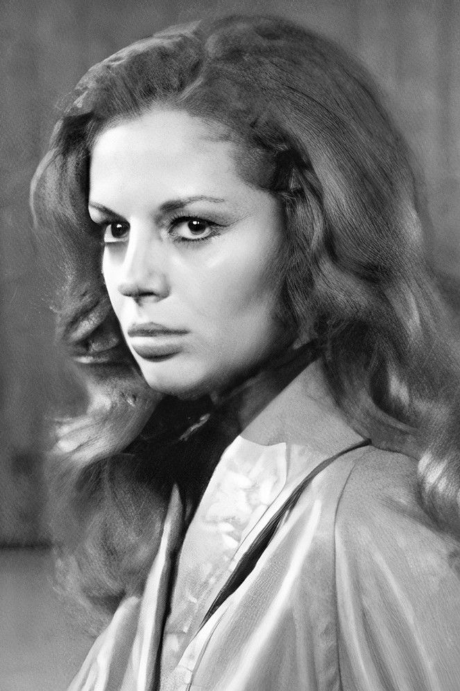 Jacqueline Myrna backdrop