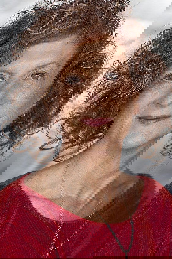 Jana Sue Memel backdrop