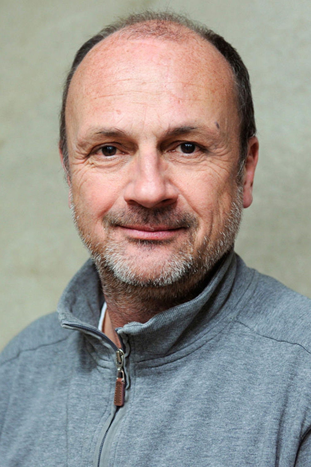 Joerg Burger backdrop