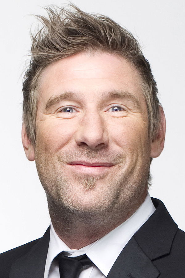 Peter MacLeod backdrop