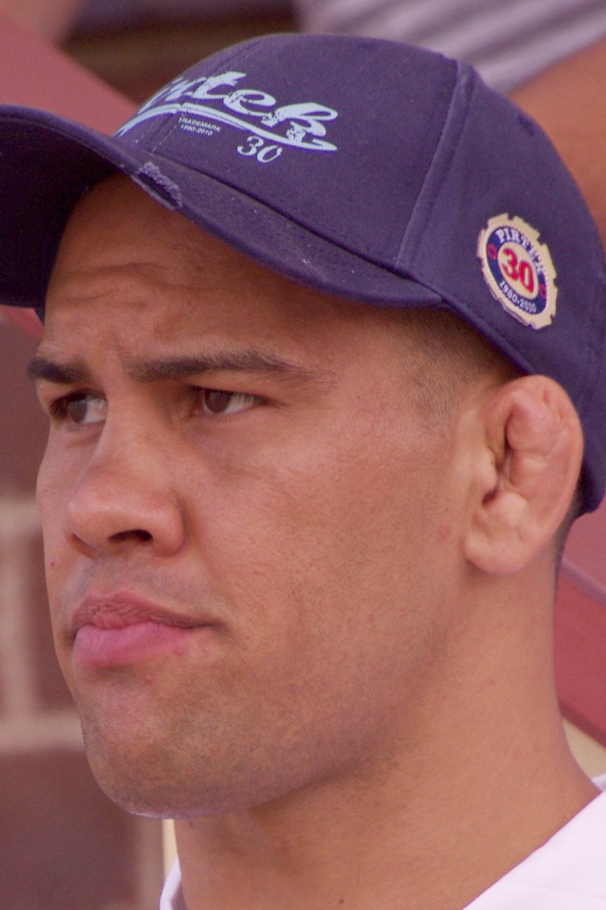 James Te Huna backdrop