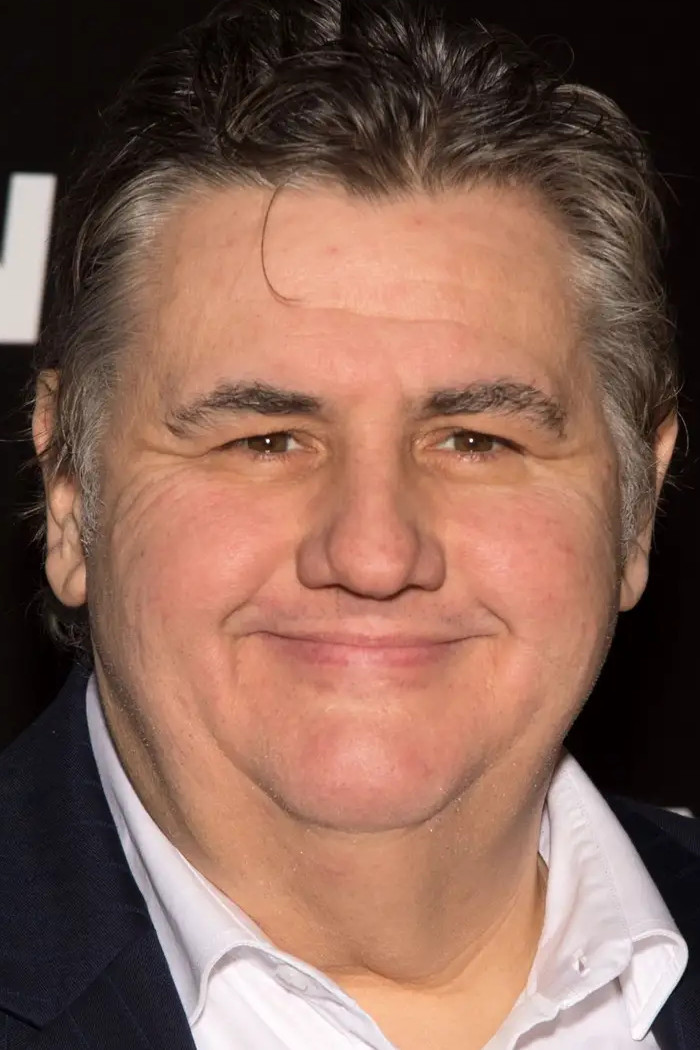 Pierre Ménès backdrop