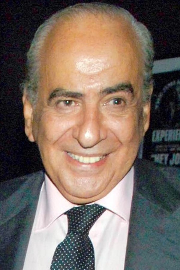 Pierre Benichou backdrop