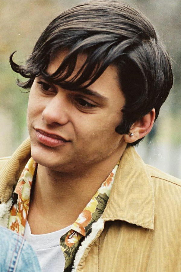 Gabriel Andrade backdrop