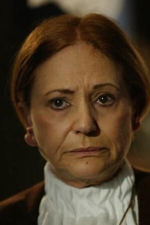 Claudia Giannotti backdrop