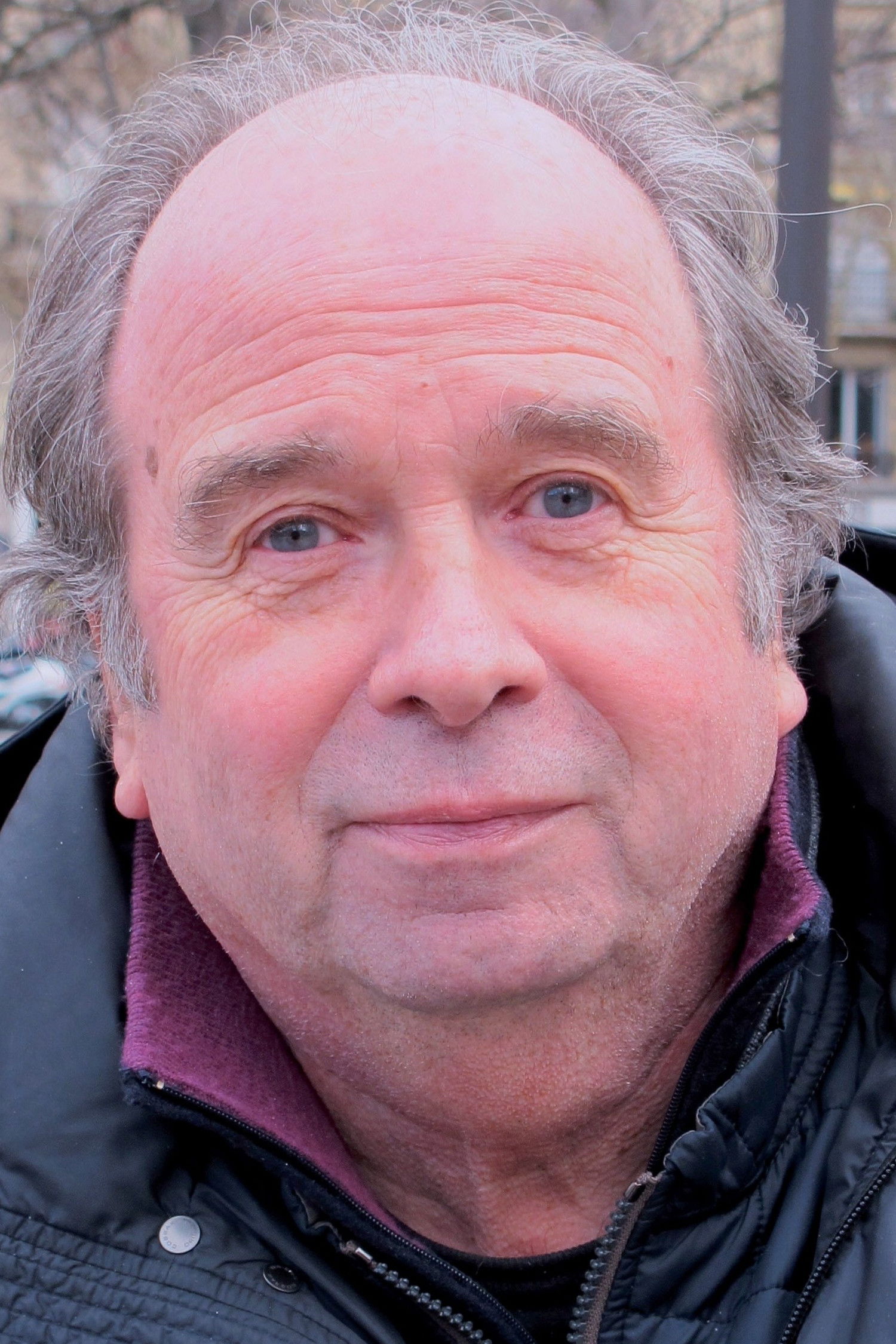 Daniel Janneau backdrop