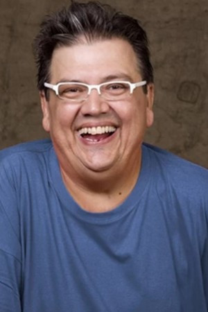 Márcio Ribeiro backdrop