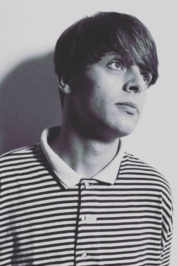 Gary 'Mani' Mounfield backdrop