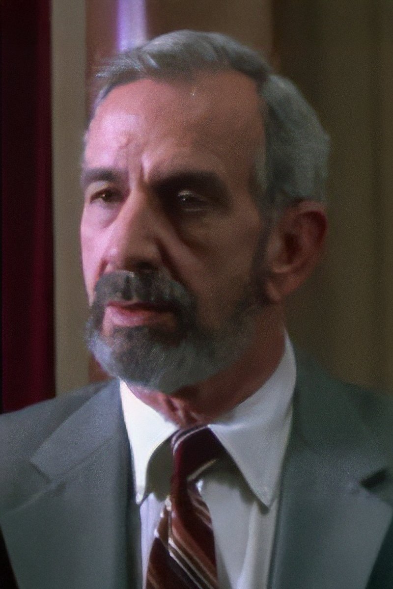 Felix Shuman backdrop