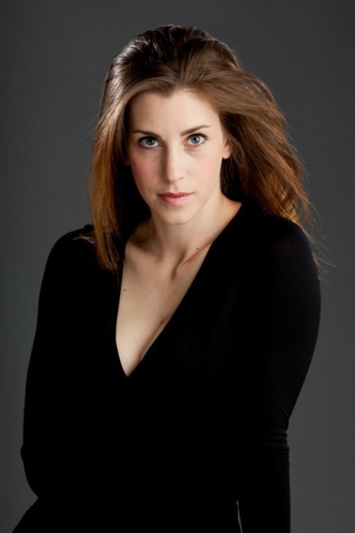 Nina Rakovec backdrop