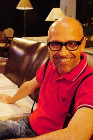 Gilberto Gawronski backdrop